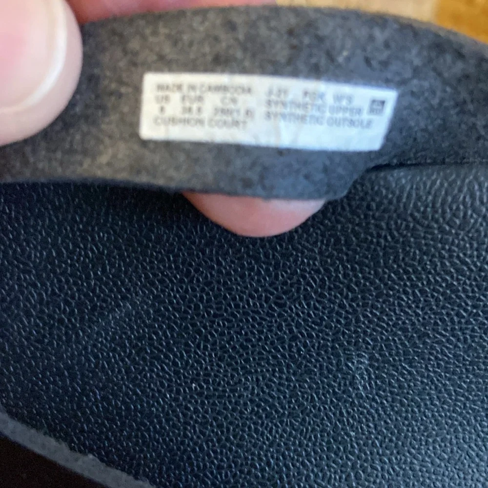 Reef- black flip flops- sz ladies 8 - Picture 2 of 7